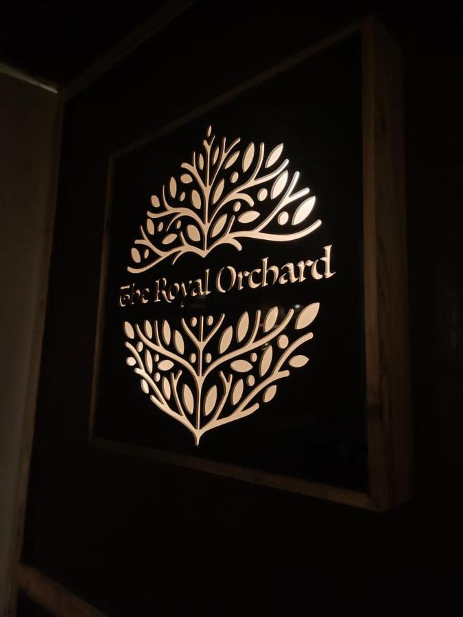 فندق The Royal Orchard كاسول المظهر الخارجي الصورة